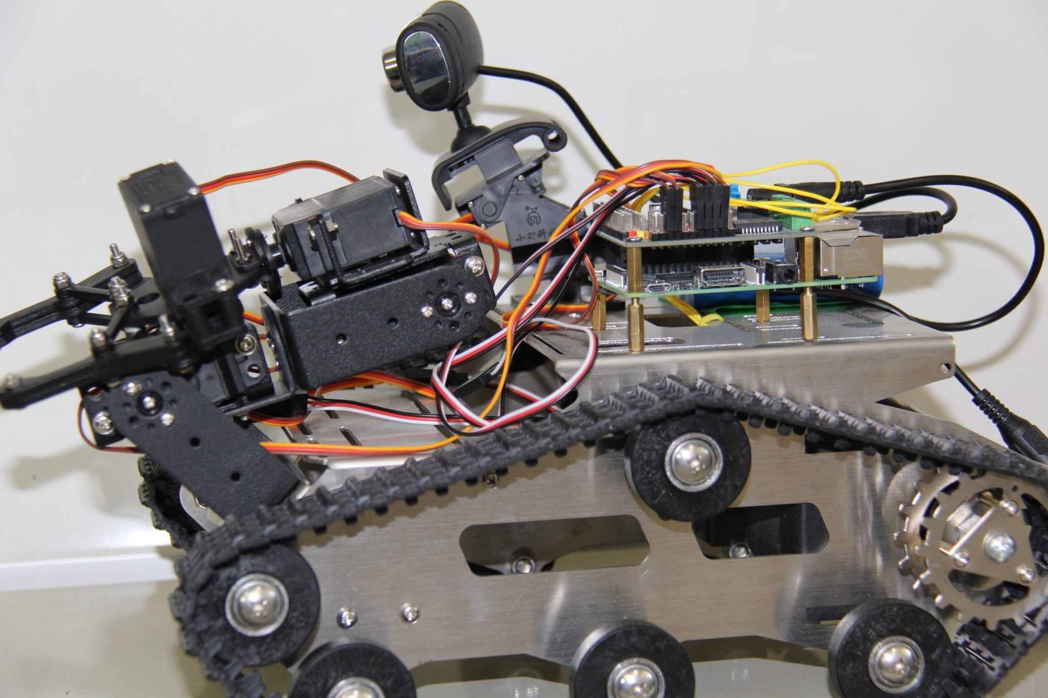 Summer Camps – Roots 2 STEM