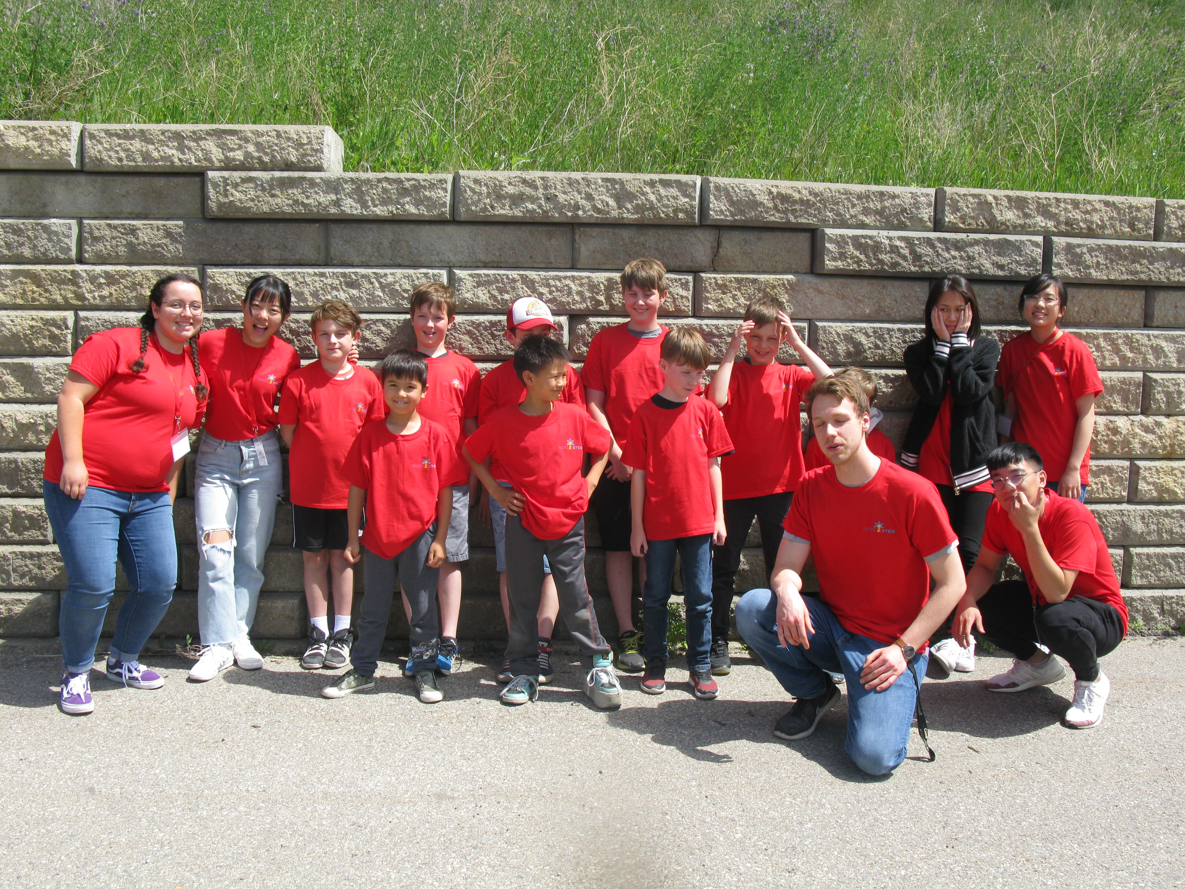 Volunteer – Roots 2 STEM